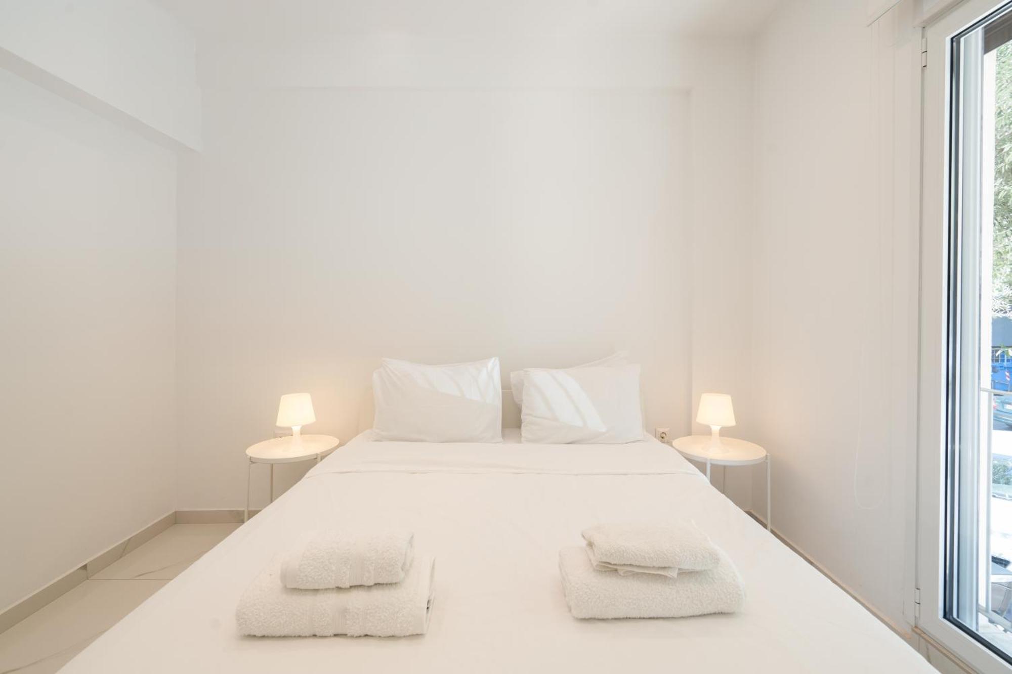 Sophisticated Modern Apt In Athens Center Экстерьер фото