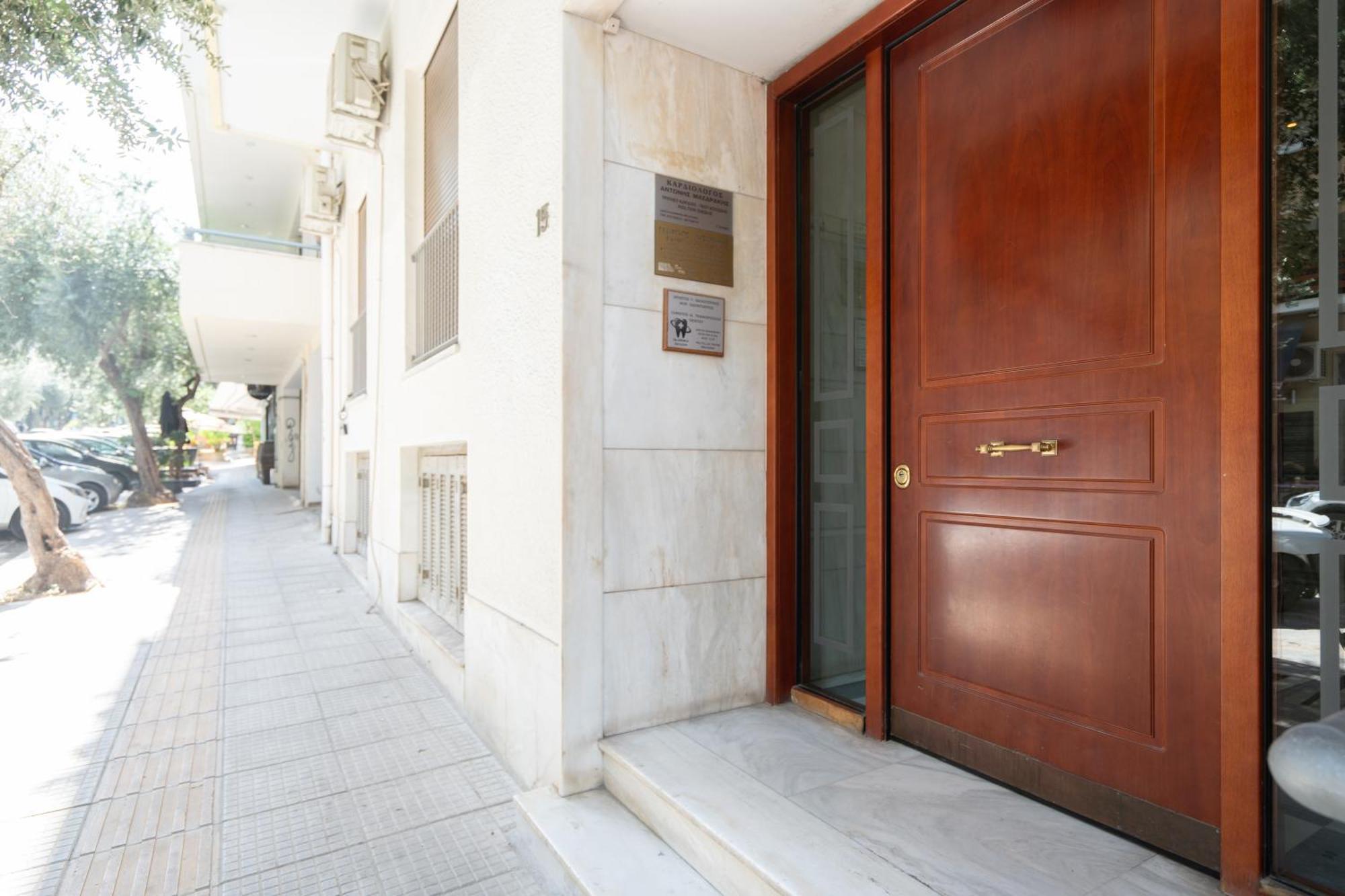 Sophisticated Modern Apt In Athens Center Экстерьер фото