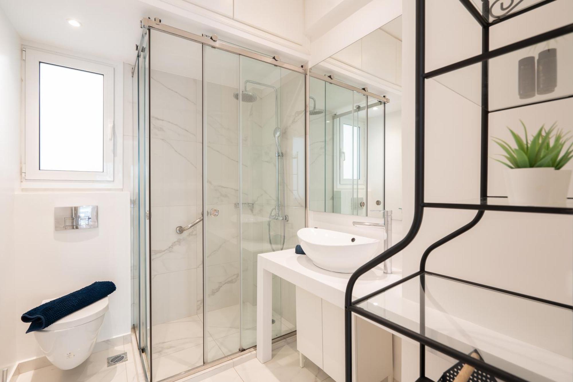 Sophisticated Modern Apt In Athens Center Экстерьер фото